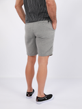 Pantalón corto