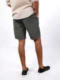 Pantalón corto