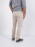 Pantalón largo